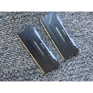 Corsair Vengeance RGB Pro 16GB (2x8GB) RAM DDR4 3200MHz CMW16GX4M2C3200C16
